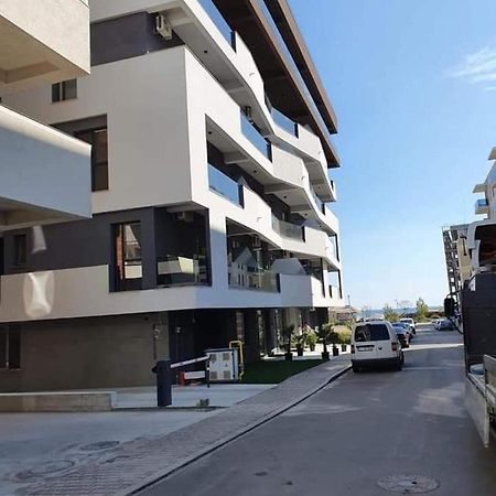 Apartament Olga Apartment นาโวดาริ ภายนอก รูปภาพ