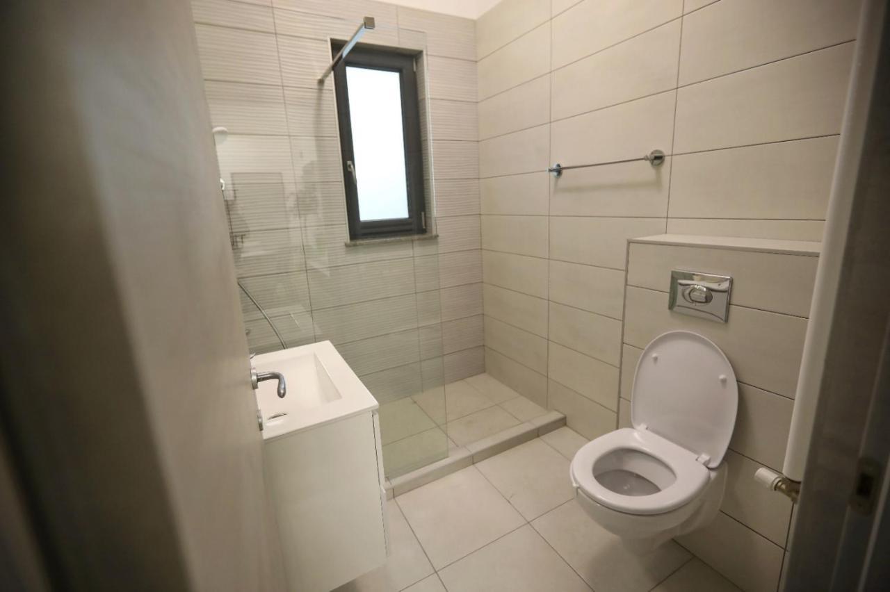 Apartament Olga Apartment นาโวดาริ ภายนอก รูปภาพ