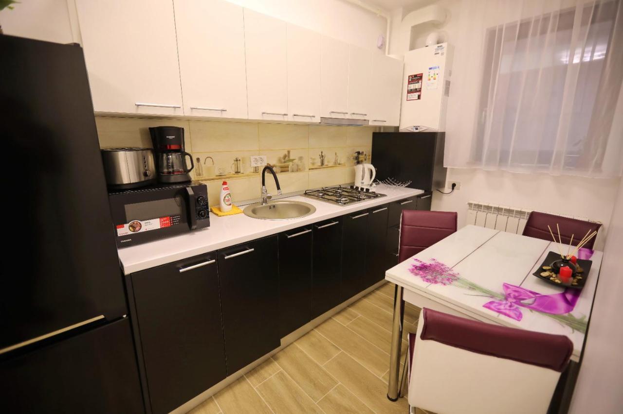 Apartament Olga Apartment นาโวดาริ ภายนอก รูปภาพ